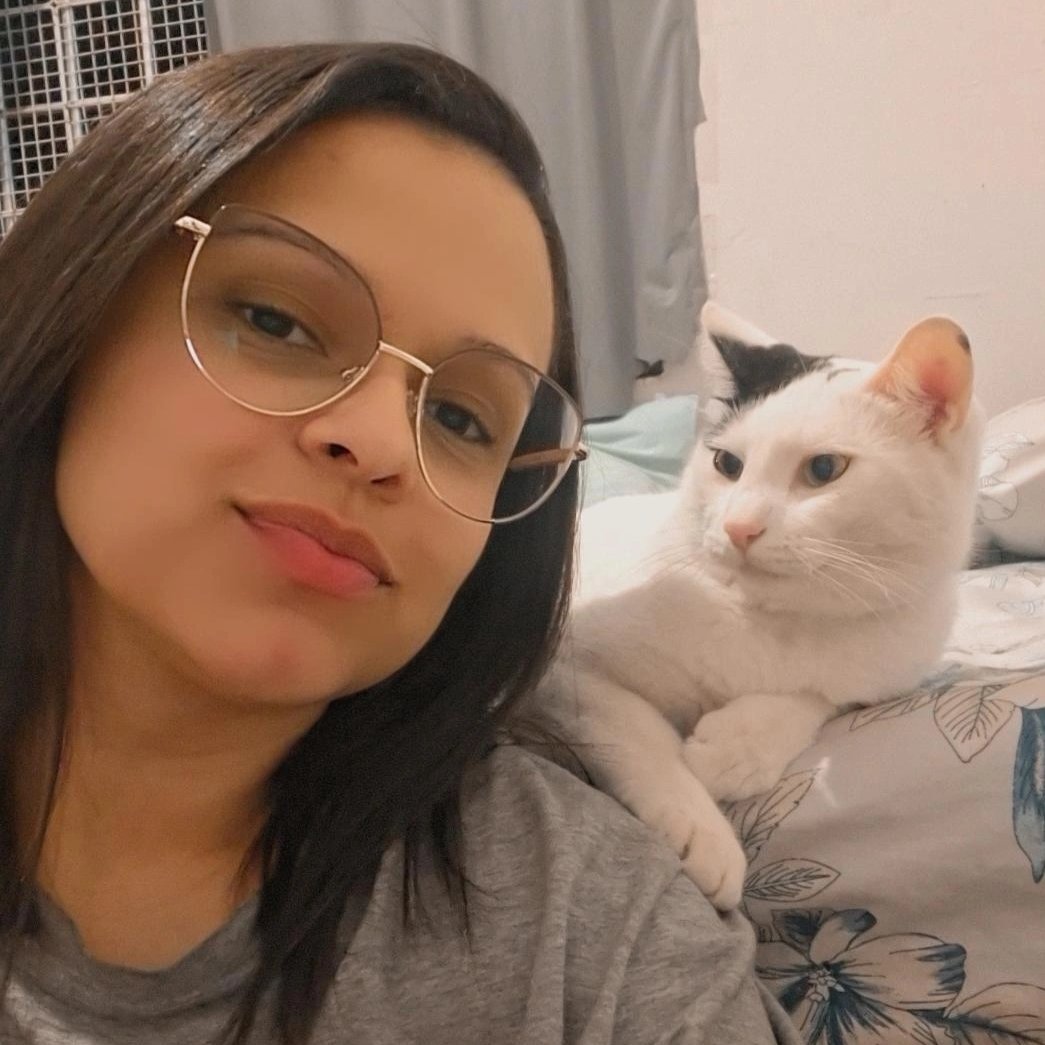 JOYCE OLIVEIRA