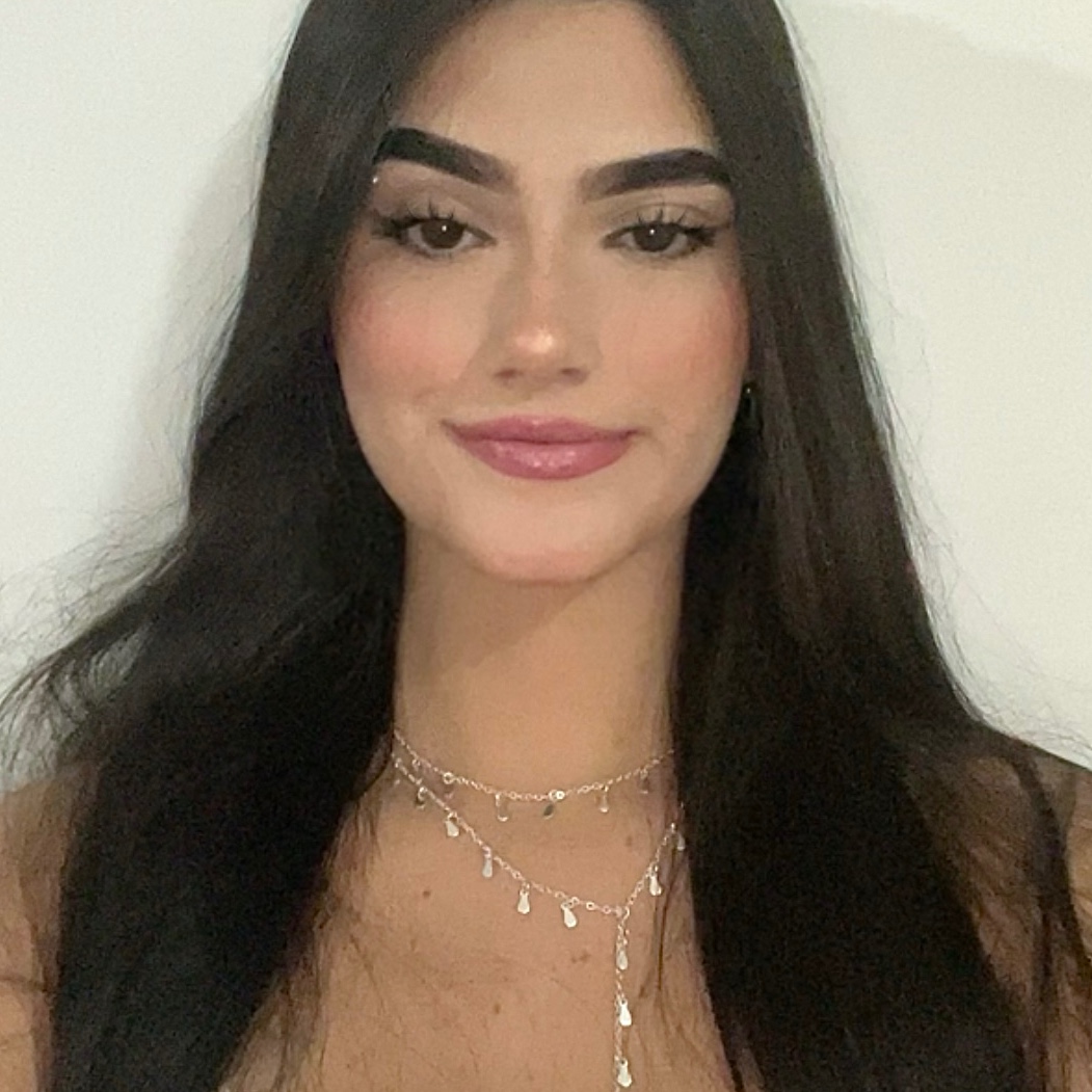 Camille Palombo Matheus