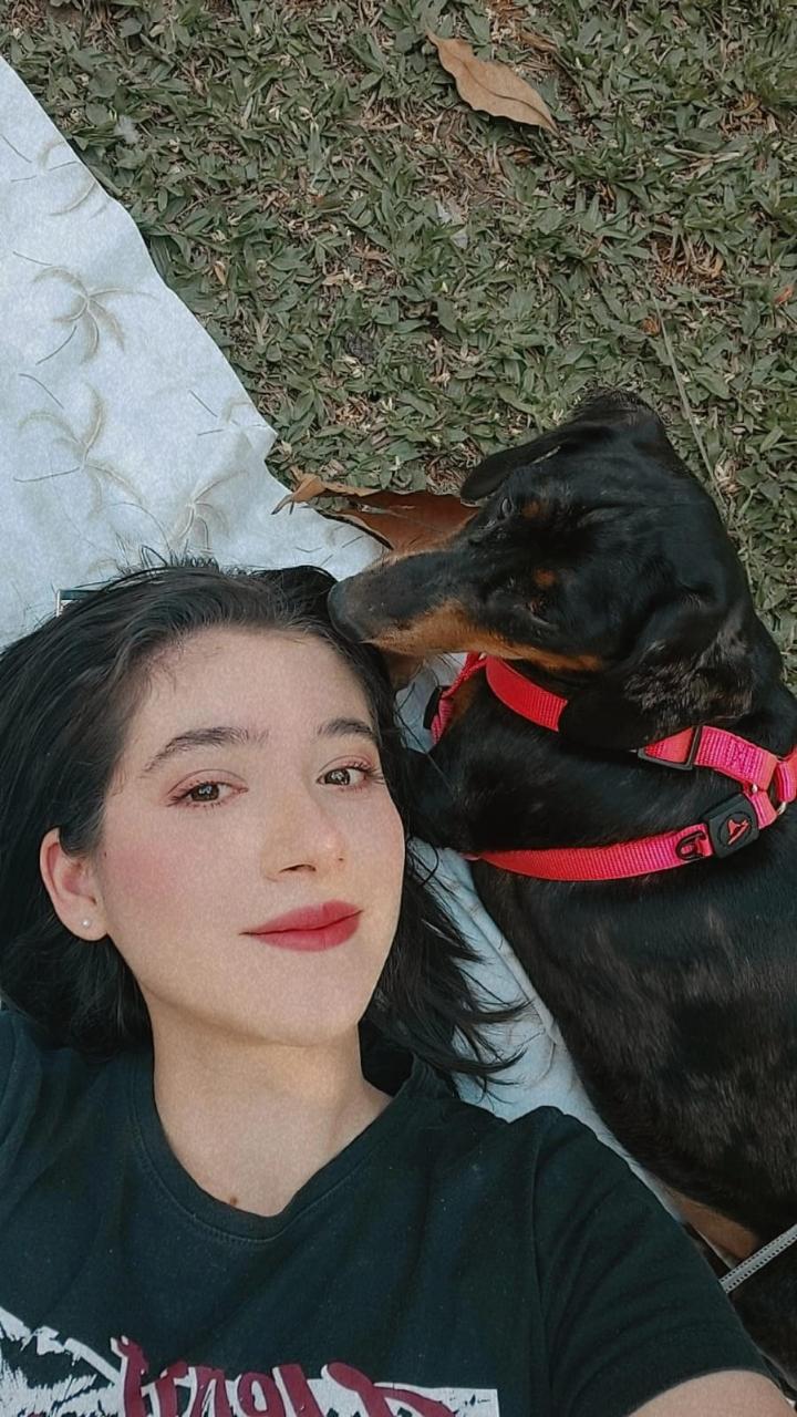 Letícia Marinheiro Leite