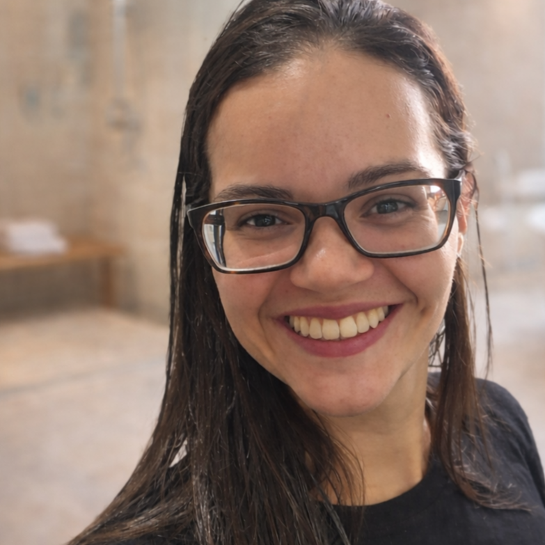 Sabrina Caldeira Reis