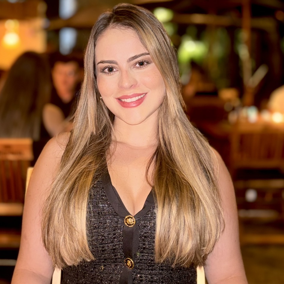 Ana Carolina Peres