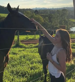 Galeria Larissa Fernandes Moratta