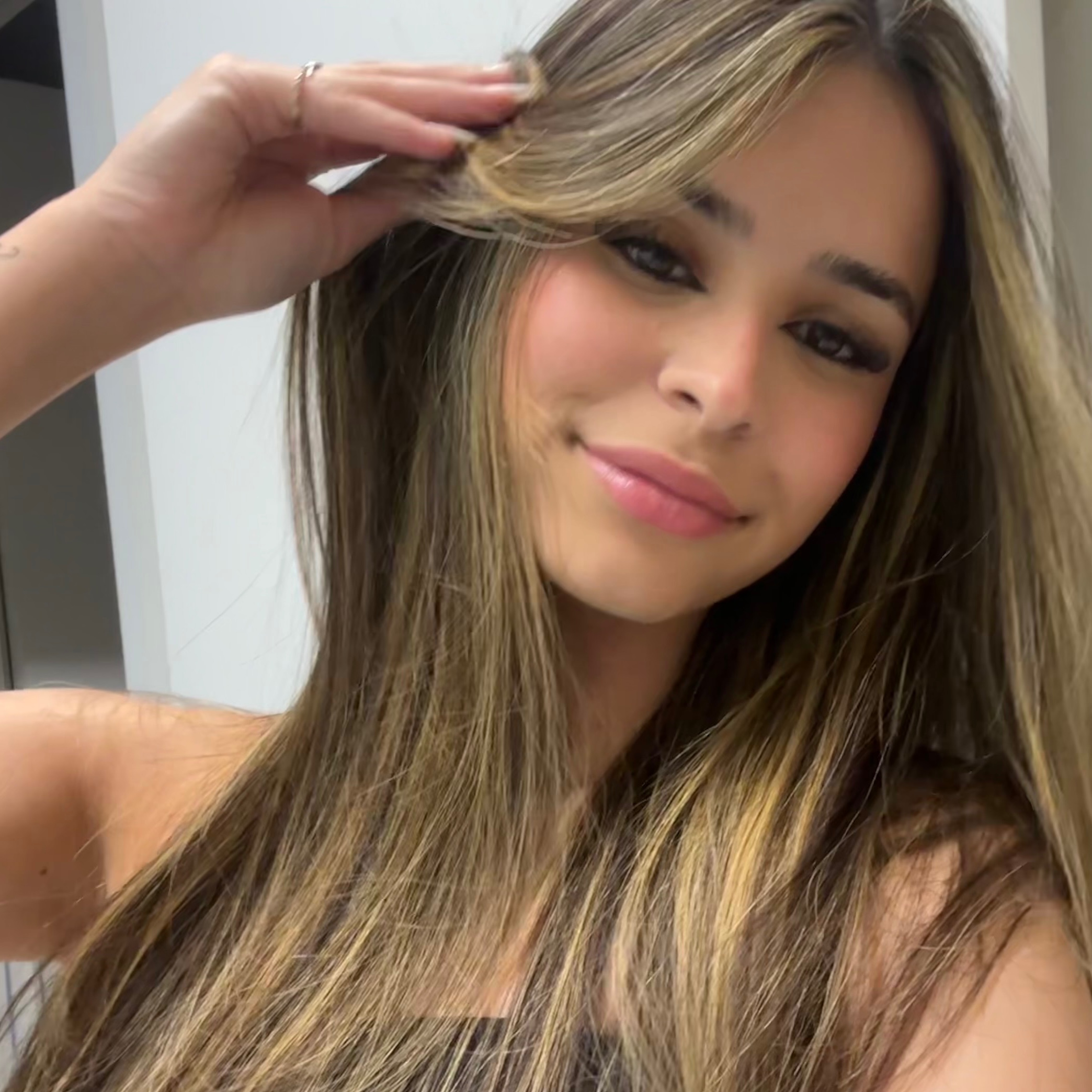 Clara Celinna Viana Fernandes Teixeira 