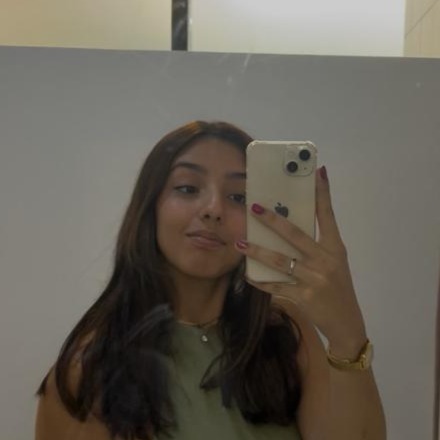 Caroline Lopes Maximo