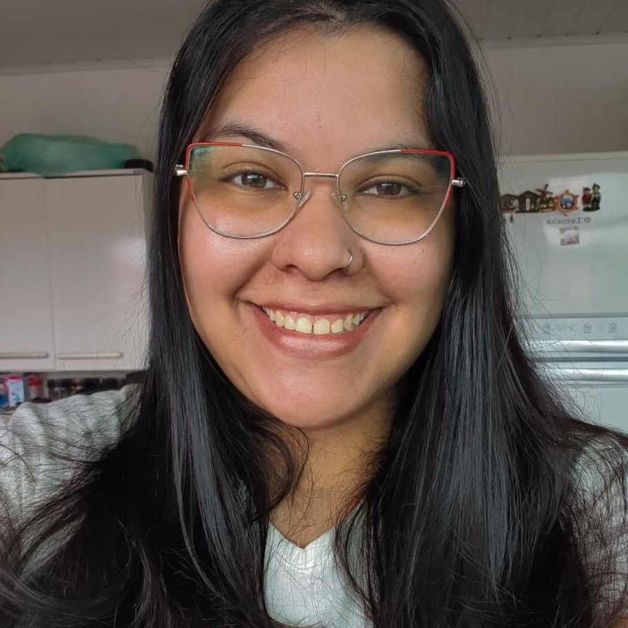 Camila Tavares de Oliveira
